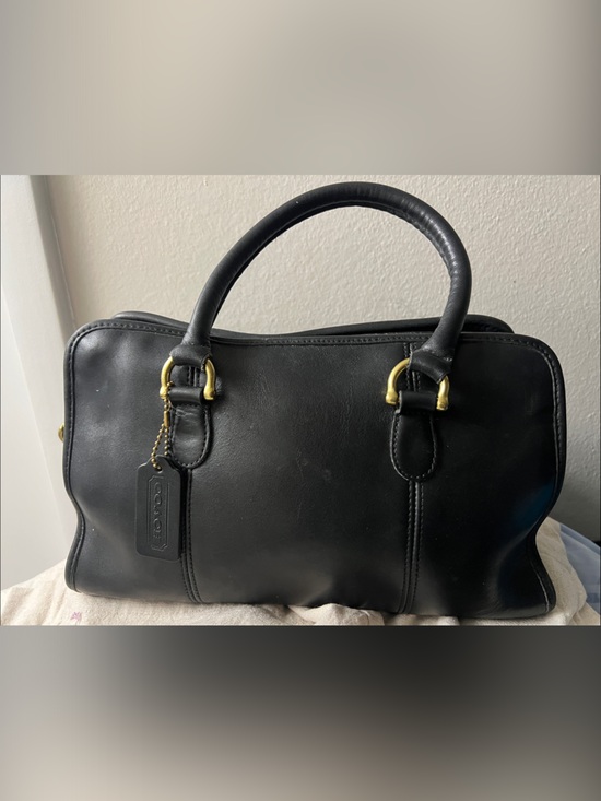 Coach Handbags - Vintage Coach BEAUMONT 9871 Black Leather Handbag